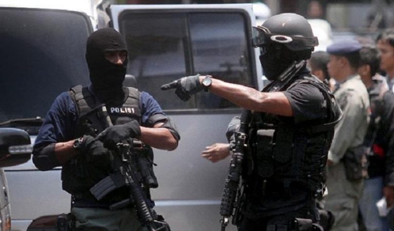 Tim Densus 88 Antiteror (Divisi Humas Polri)