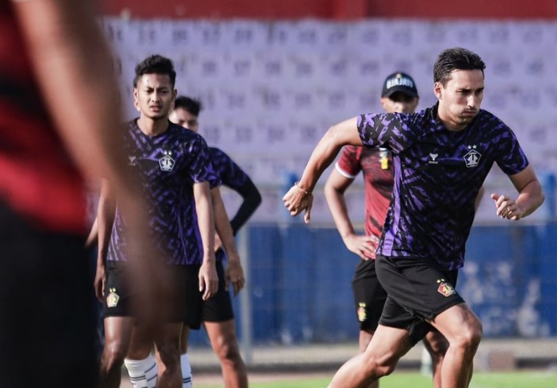 Persik Kediri melakukan latihan Pemain Persik Kediri melakukan latihan. (Persik)