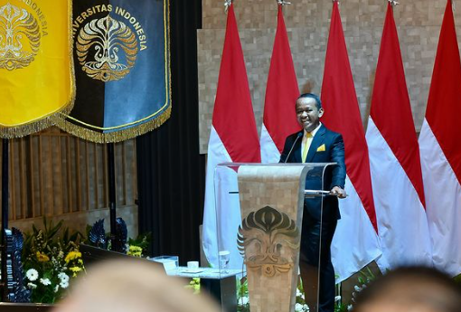 Bahlil Lahadalia saat mengikuti ujian doktoral di Universitas Indonesia. (Dok. Pribadi)